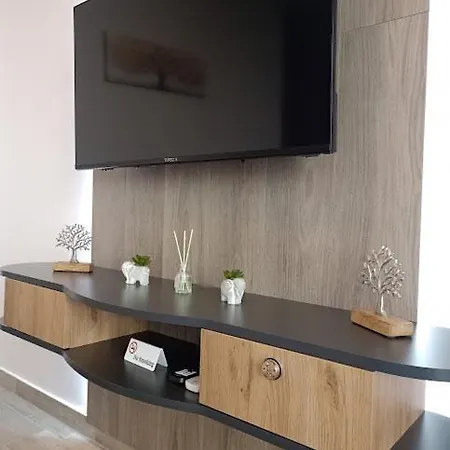 Celestia Irene 2 Apartment *